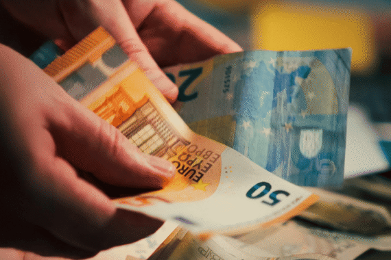 PIAS de FWU y OVB: ¿puedes reclamar y recuperar tu dinero? - Martinez y Pulido Abogados Vecindario Gran Canaria