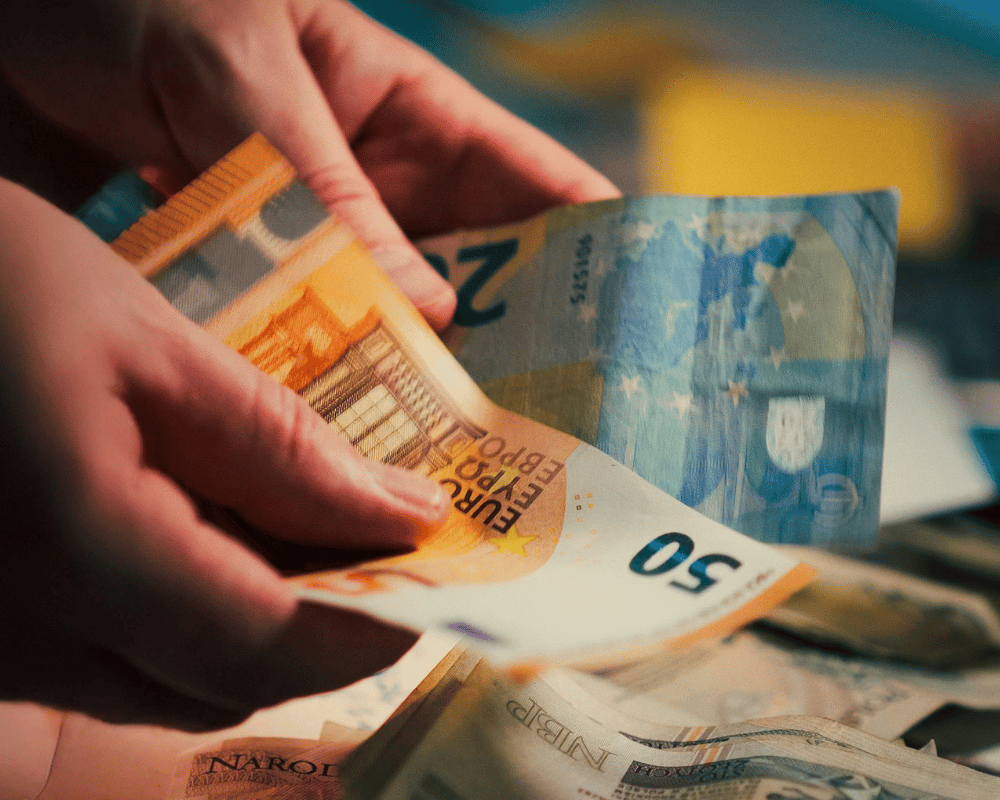 PIAS de FWU y OVB: ¿puedes reclamar y recuperar tu dinero? - Martinez y Pulido Abogados Vecindario Gran Canaria