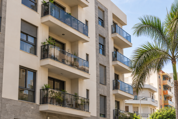 Conoce cómo afecta el nuevo decreto de vivienda 2026 a alquileres, prórrogas y desahucios. MP Abogados te asesora en Vecindario, Gran Canaria.